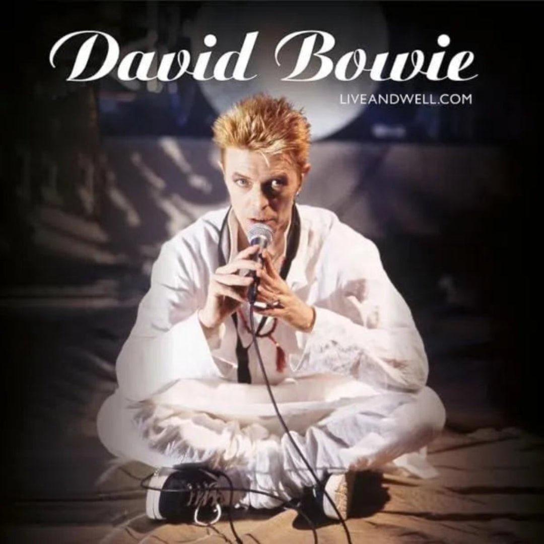 David Bowie Liveandwell.com 2 LP vinyl album featuring iconic live performances and hits