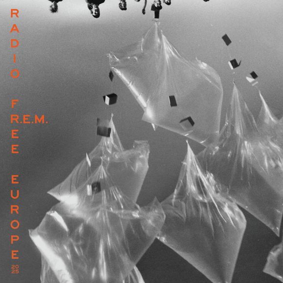 R.E.M. - Radio Free Europe (7271183) 10